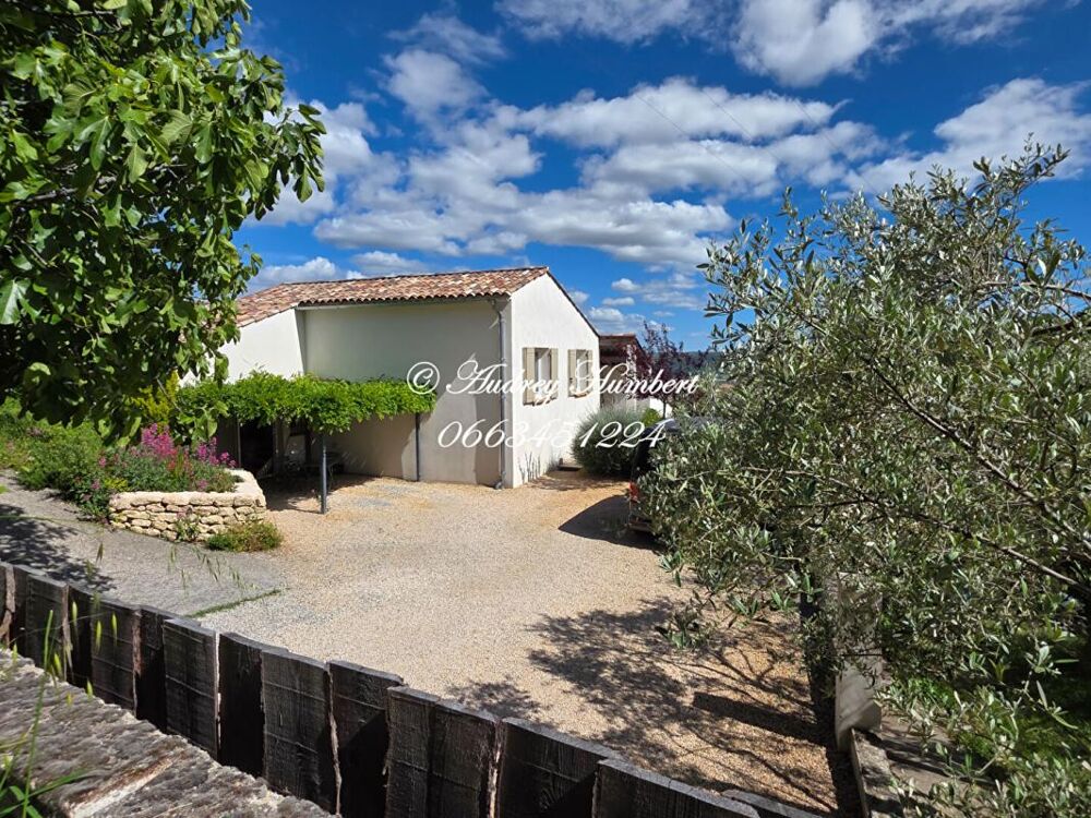 Villeneuve , Maison de charme, 156 m² avec vue panoramique et piscine sur 1000 m² plantés d'oliviers