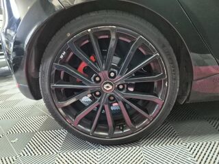 Clio 1.6 T 220ch RS Trophy EDC 5p 2017 occasion 06700 Saint Laurent Du Var