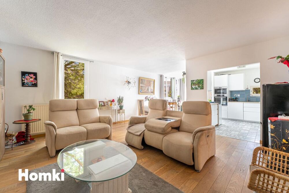 Vente Appartement Appartement T3 de 82 m² à Plan-de-Cuques 13380, Boulevard Ange Delestrade Plan de cuques