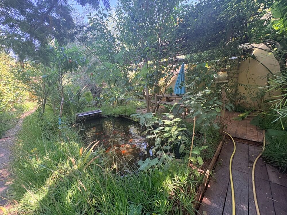 Vente Maison Maison de plus de 150 m² avec grand jardin arboré – Enorme potentiel – Fréjus Frejus