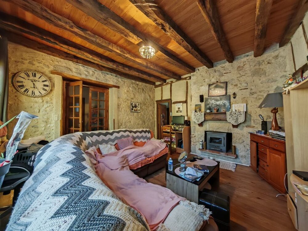 Vente Immeuble INVESTISSEMENT LOCATIF RARE – Immeuble de rapport au cœur de FOURCÈS, l'un des Plus Beaux Villages de France Fources