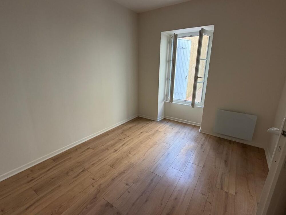 Vente Appartement LES SABLES D'OLONNE (85100) - RARE - A 2 PAS DU REMBLAI ET DU PORT APPARTEMENT T3 RENOVE EN 2026 EN RDC Les sables d olonne