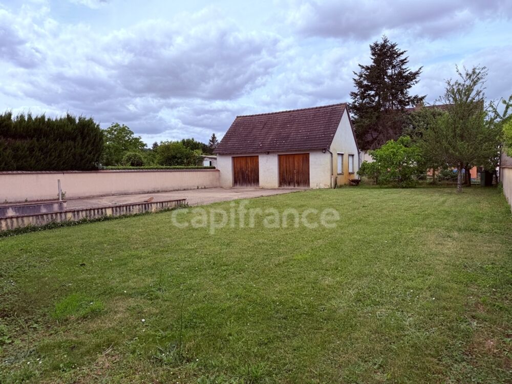 Maison à vendre 7 pièces APPOIGNY (89) de 119 m2 sur sous-sol 4 chambres plus bureau 3 Garages Cave Terrain