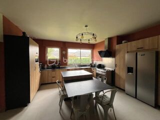  Maison � vendre 7 pi�ces 210 m�