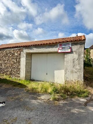  Parking / Garage à vendre 1 pièce 50 m²