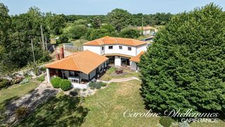  Maison à vendre 8 pièces 218 m²