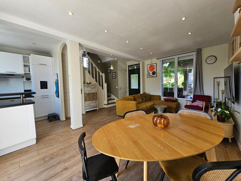 Jolie maison située à moins de 10 minutes de la gare