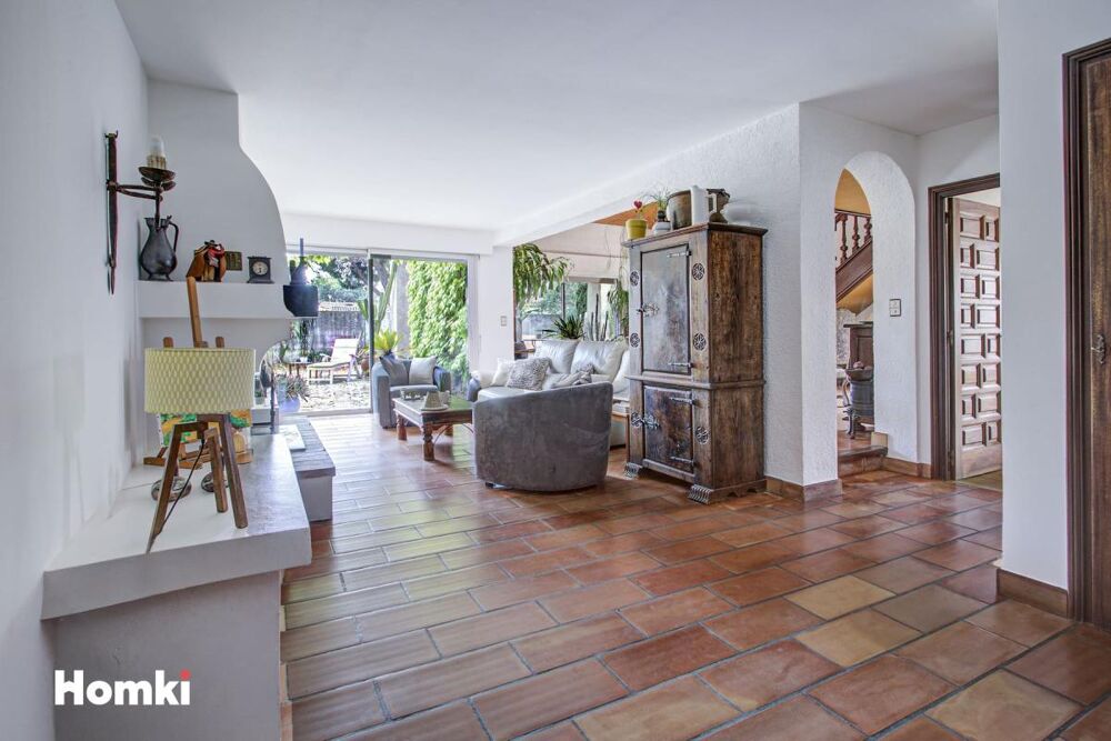 Vente Maison Maison/Villa T7 de 223 m² avec une indépendance à Saint-Cyprien 66750 Saint cyprien