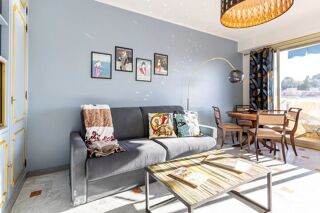  Appartement à louer 2 pièces 55 m²