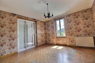  Maison � vendre 9 pi�ces 196 m�