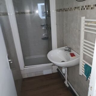 Appartement à louer 2 pièces 25 m²