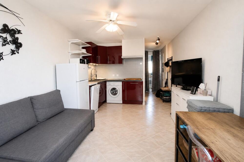 Appartement Saint Pierre La Mer 2 pièce(s) 27 m2