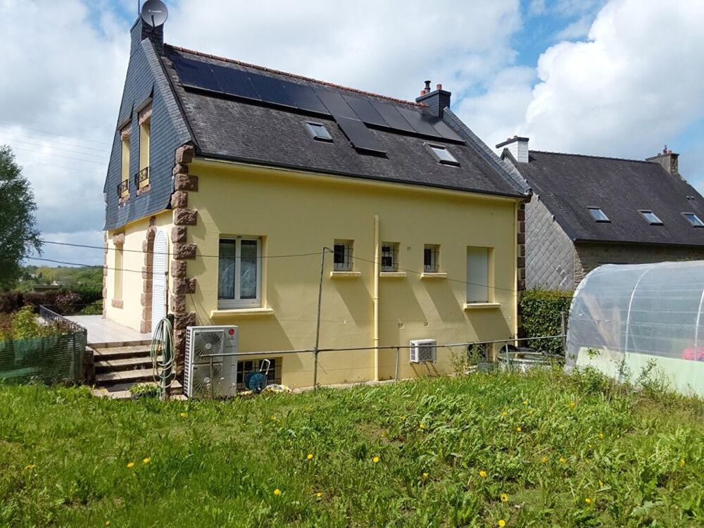 Vente Maison Maison  avec vie de plain pied. Rostrenen 7 pièce(s) 113 m2 Rostrenen