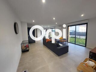  Maison à louer 4 pièces 97 m²