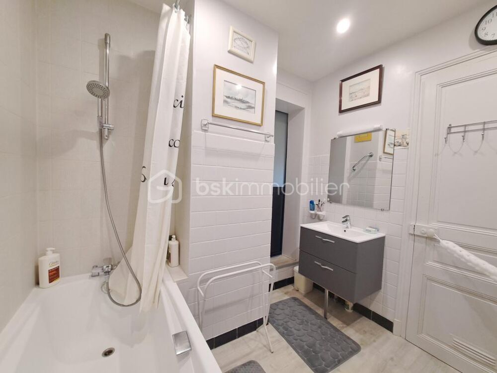 � vendre  Propri�t�/ch�teau Berville (95810)