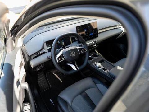 MG5 EV 64KWH - 170 KW 2WD LUXURY 2026 occasion 35690 Acign&eacute;