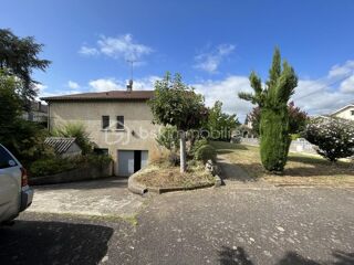  Propri�t�/ch�teau � vendre 6 pi�ces 140 m�