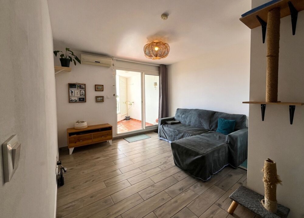 Vente Appartement Appartement à vendre 2 pièces SAINT DENIS (974) Saint denis
