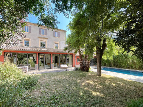   Maison bourgeoise 350 m² à vendre, jardin avec piscine, grand garage, proche de MONTPELLIER (34) Maison - 8 pièce(s) - 350 m²