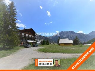  Immeuble  vendre 15 + pices 668 m