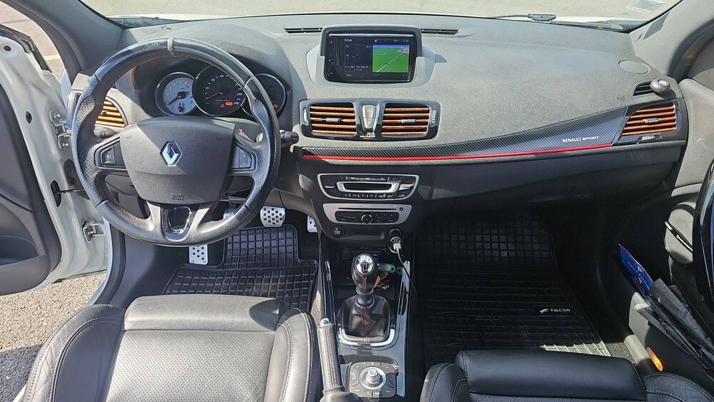 M&eacute;gane RS III 2.0 265.0 N/A 2015 occasion 31800 Saint Gaudens