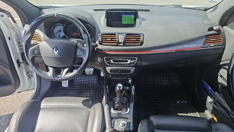 M&eacute;gane RS III 2.0 265.0 N/A 2015 occasion 31800 Saint Gaudens