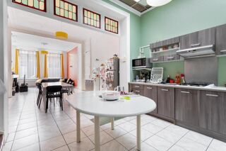  Maison à vendre 9 pièces 227 m²