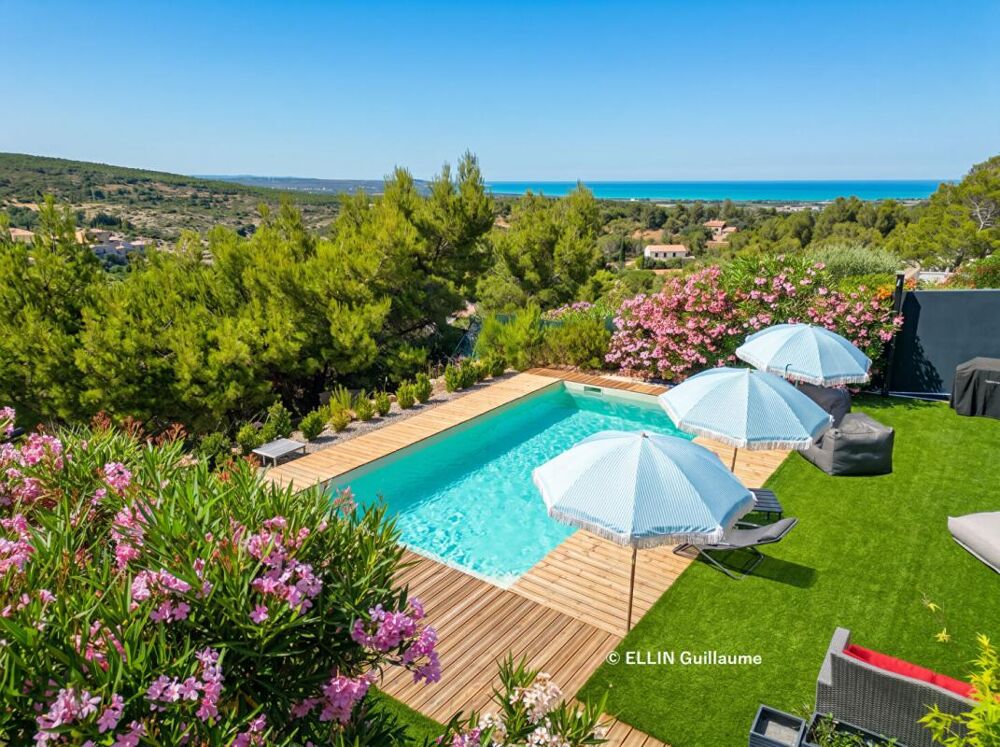 Grande maison vue mer et montagne