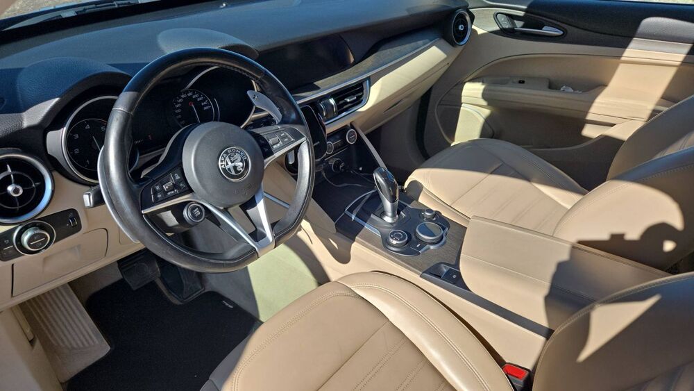 Stelvio 2.2 JTD 210 Q4 AT8 Lusso - Automatique Toit ouvrant 2018 occasion 35400 Saint Malo