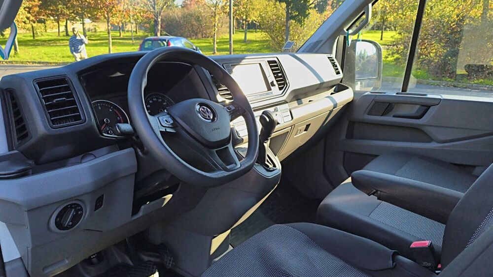 Crafter VU L3H2 II 2.0 TDI 177 BVA8 Gabarit - Automatique Entretien 2020 occasion 85300 Challans