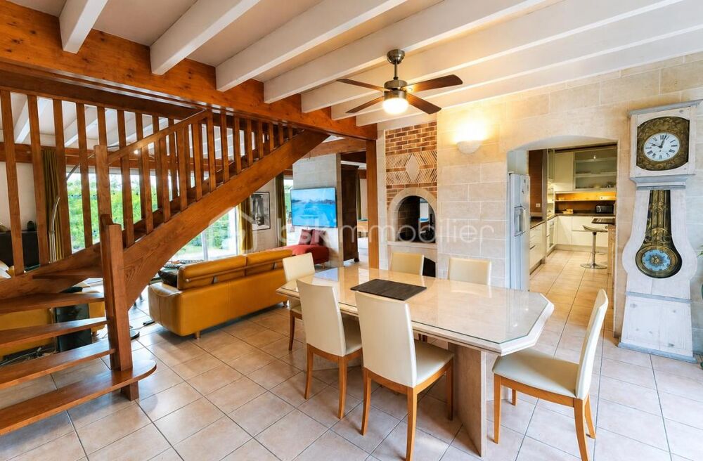Propriété 255 m² avec gîte indépendant et piscine  Excellent rapport qualité/prix