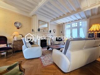  Propriété/château à vendre 10 pièces 300 m²