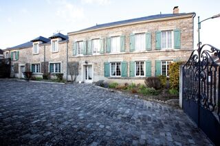  Maison  vendre 15 + pices 448 m