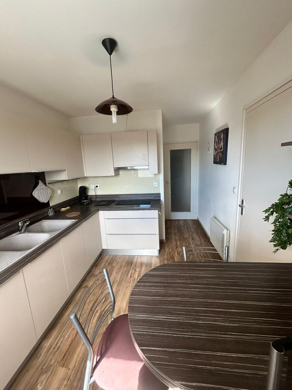 Vente Appartement Appartement PLEIN CENTRE à vendre 4 pièces 2 chambres PORNIC (44) 89 M² AU SOL, PL Pk + Box Pornic