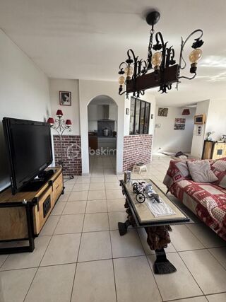  Maison � vendre 5 pi�ces 220 m�