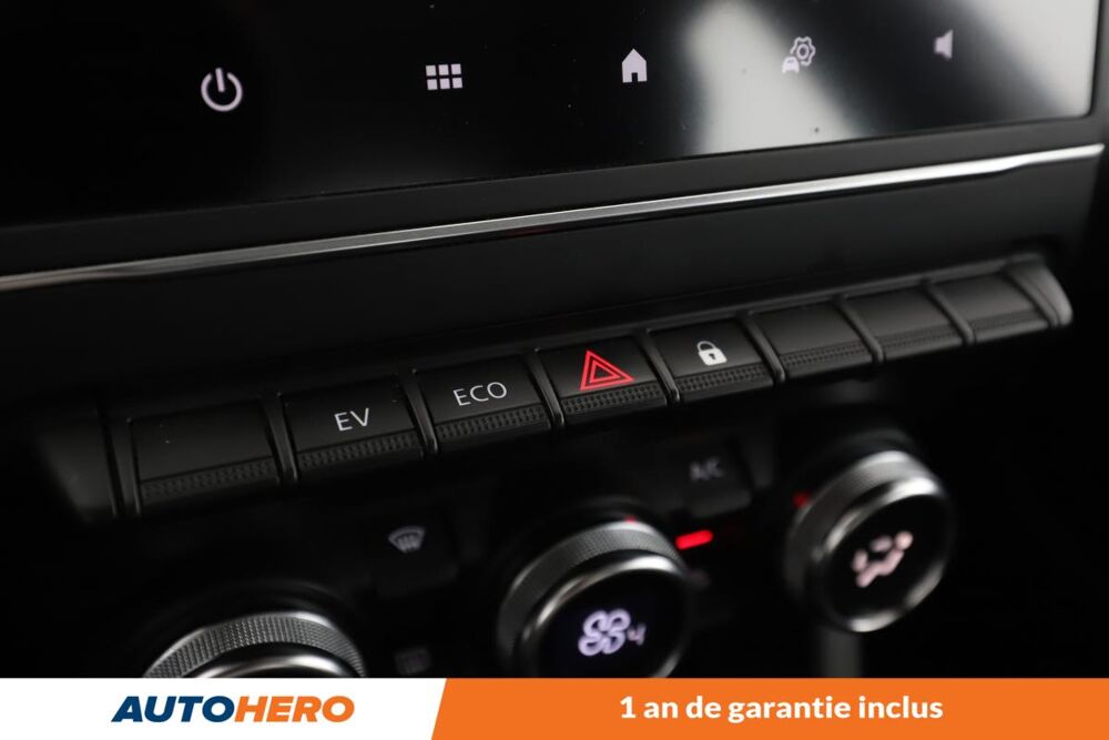 Clio 1.6 E-Tech Business 140 ch 2022 occasion 92130 Issy-les-Moulineaux