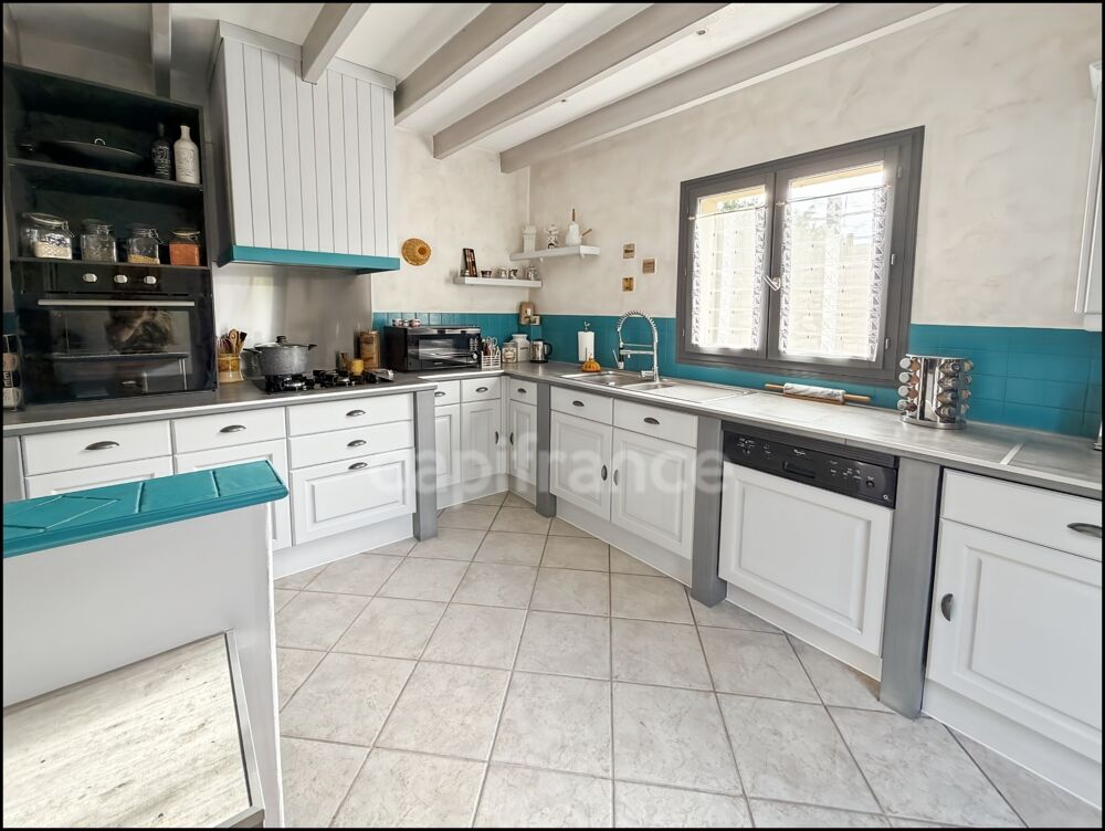 Vente Maison Maison à vendre 6 pièces CHAUFOUR LES BONNIERES (78) Chaufour les bonnieres