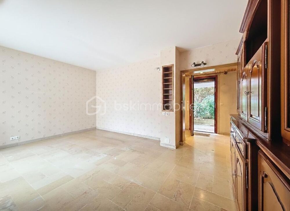 À vendre  Maison familiale avec sous-sol total à Gagny  Quartier pavillonnaire recherché