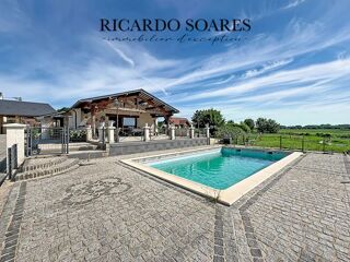  Villa à vendre 11 pièces 210 m²