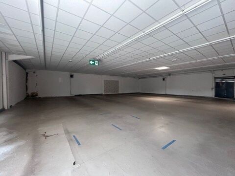   Location - Local commercial - 399 m² - Montceau-les-Mines 