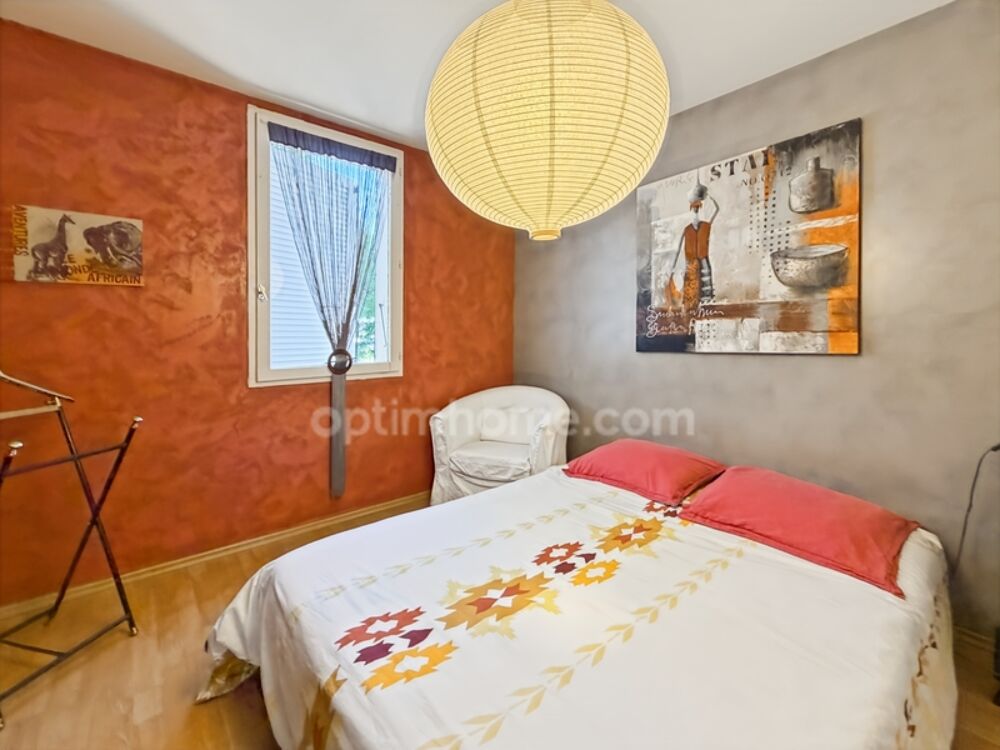 � vendre  Maison Saint-Martin-de-R� (17410)