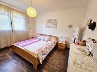  Maison � vendre 6 pi�ces 200 m�