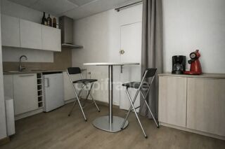   A Vendre : Local pour activité professionnelle ou bureaux au coeur du Grand Bornand - Emplacement stratégique dans une station d Le grand bornand