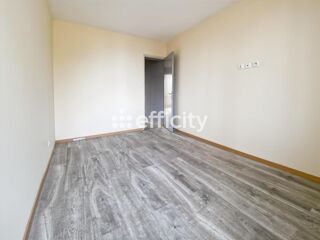  Maison � vendre 8 pi�ces 136 m�