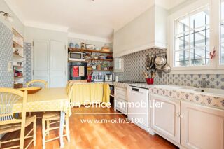  Propriété/château à vendre 5 pièces 205 m²