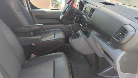 Vivaro Van Am&eacute;nag&eacute; 2.0 120 Pack Clim - Premi&egrave;re main 2021 occasion 28100 Dreux