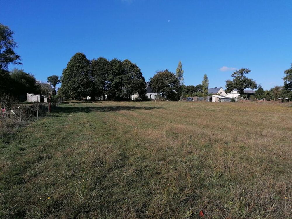 Vente Terrain Ploërmel . Terrain exceptionnel de 4 000 m² avec 700 m² constructibles Ploermel