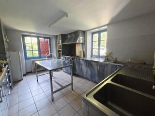  Propri�t�/ch�teau � vendre 15 + pi�ces 500 m�