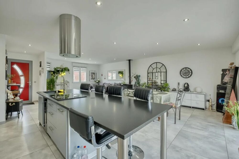Vente Maison Maison plain-pied 6 pièces avec jardin et piscine Colligny maizery