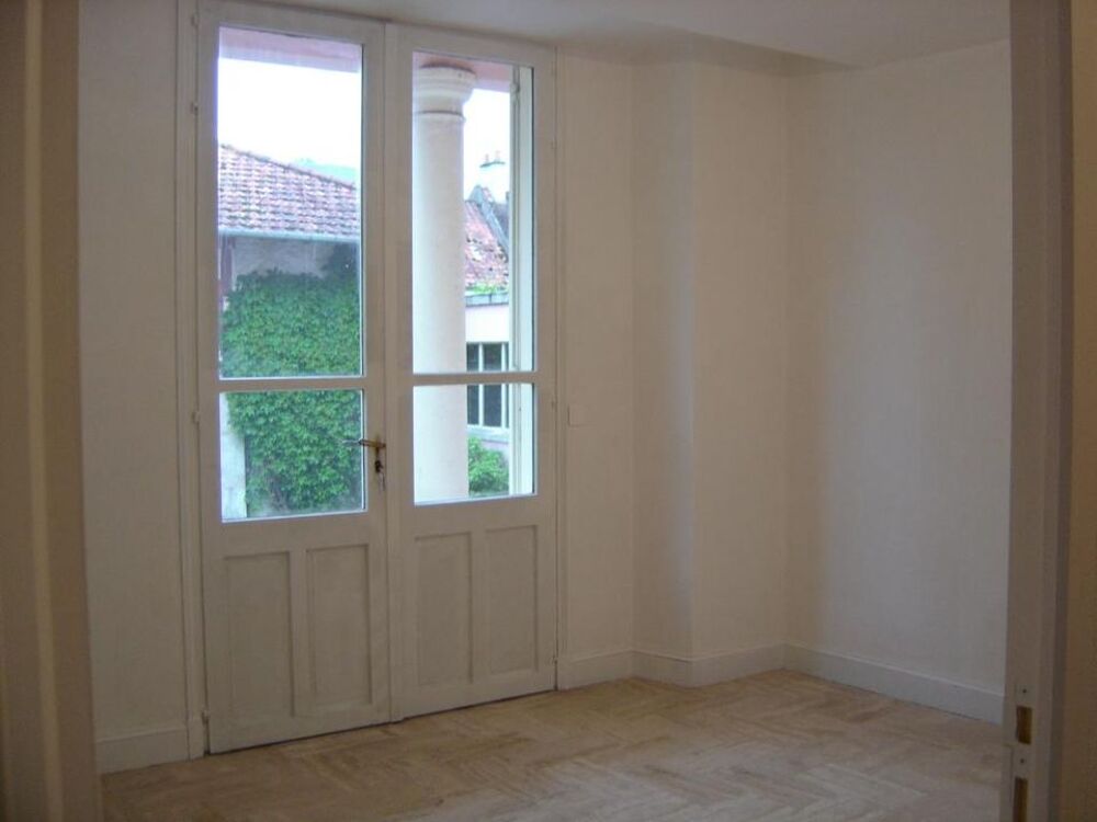Location Appartement Appartement de 73m2 à louer sur Germigny-l'Évêque Germigny l eveque